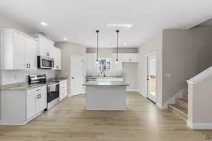 236 Beau Claire Cir, Byron, GA 31008 - Photo 5