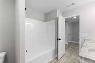 236 Beau Claire Cir, Byron, GA 31008 - Photo 25