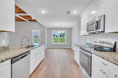 106 Early Drive, Byron, GA 31008 - Photo 7