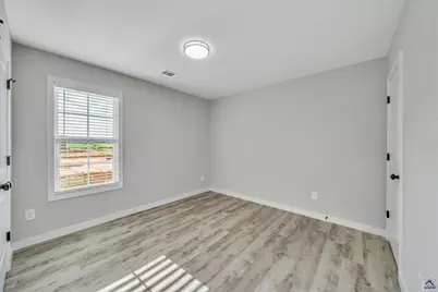 113 Early Drive, Byron, GA 31008 - Photo 21