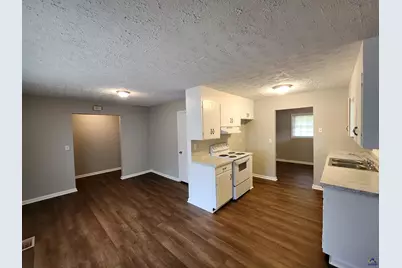 2209 Macy Avenue, Perry, GA 31069 - Photo 3