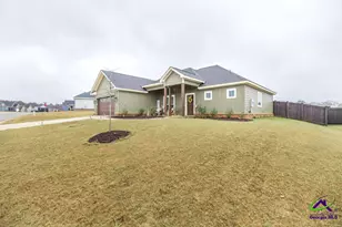 203 Saraland Trl, Perry, GA 31069 - Photo 3