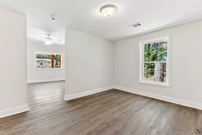 202 Martin Luther King Drive, Perry, GA 31069 - Photo 17