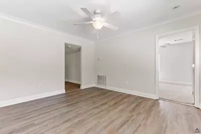 202 Martin Luther King Drive, Perry, GA 31069 - Photo 13