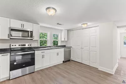 202 Martin Luther King Drive, Perry, GA 31069 - Photo 19