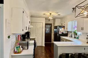 205 Bowen Dr, Warner Robins, GA 31088 - Photo 9