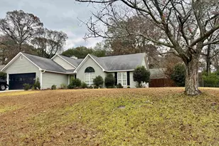 205 Bowen Dr, Warner Robins, GA 31088 - Photo 1