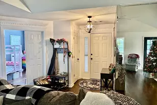 205 Bowen Dr, Warner Robins, GA 31088 - Photo 5