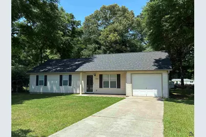 210 Addison Lane, Perry, GA 31069 - Photo 1