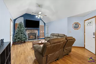 201 Bayside Dr, Warner Robins, GA 31088 - Photo 5