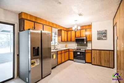 111 Briarwood Drive, Warner Robins, GA 31093 - Photo 7