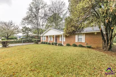 111 Briarwood Drive, Warner Robins, GA 31093 - Photo 3