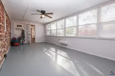 105 Larryton Drive, Cochran, GA 31014 - Photo 29