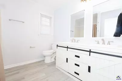 105 Larryton Drive, Cochran, GA 31014 - Photo 25