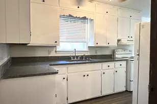 3347 Thunderbird Rd, Macon, GA 31211 - Photo 9