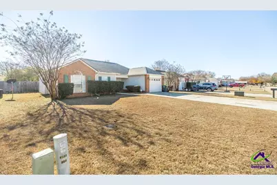 212 Tyson Glen Drive, Warner Robins, GA 31088 - Photo 3
