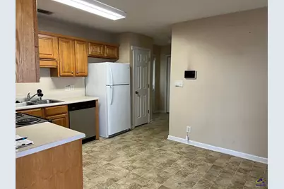 105 Sark Drive, Warner Robins, GA 31088 - Photo 3