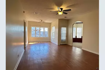 105 Park Lane, Warner Robins, GA 31093 - Photo 5