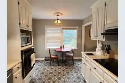 145 Holmes Avenue, Macon, GA 31204 - Photo 11