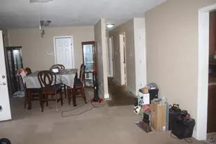 304 Laurie Ln, Warner Robins, GA 31088 - Photo 9