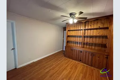 107 Springdale Drive, Warner Robins, GA 31088 - Photo 9