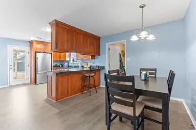 221 Wembley Drive, Warner Robins, GA 31088 - Photo 13