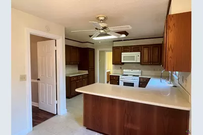 115 Wedgewood Court, Macon, GA 31211 - Photo 7