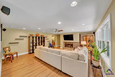 7234 Neal Drive, Macon, GA 31216 - Photo 9