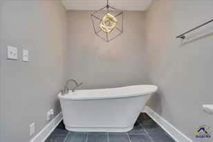 7234 Neal Dr, Macon, GA 31216 - Photo 29