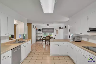 7234 Neal Drive, Macon, GA 31216 - Photo 15