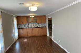 1716 Green Streets, Warner Robins, GA 31093 - Photo 7