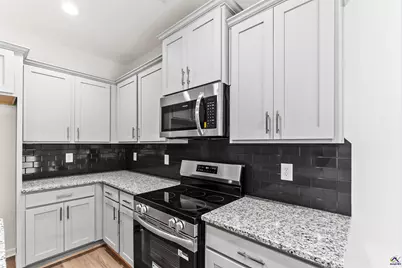 1034 Sun Valley Court, Macon, GA 31211 - Photo 9