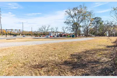 401 S. Houston Lake Road, Warner Robins, GA 31088 - Photo 7