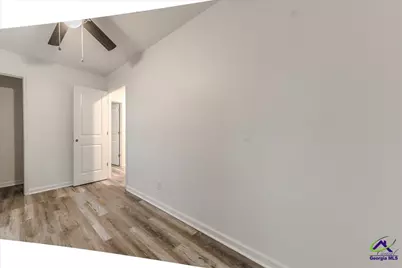 111 Collins, Byron, GA 31008 - Photo 9