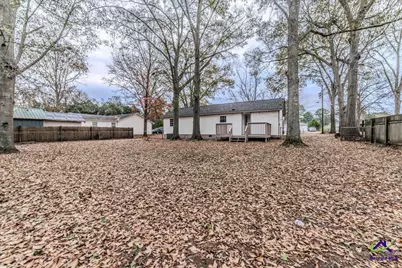 111 Collins, Byron, GA 31008 - Photo 17