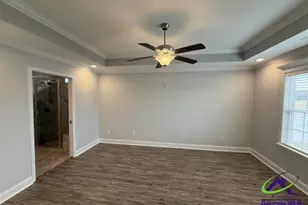 422 Lamplight Dr, Byron, GA 31008 - Photo 11