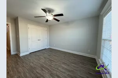 422 Lamplight Drive, Byron, GA 31008 - Photo 15