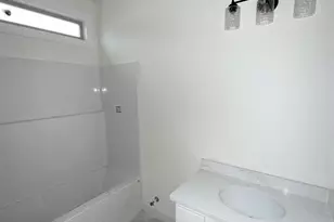 200 Farmland Circle, Perry, GA 31069 - Photo 9