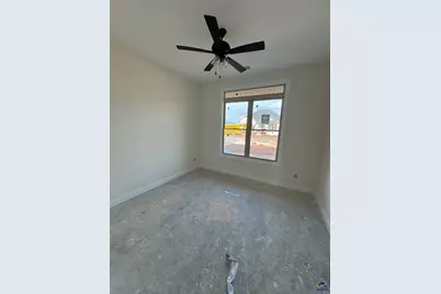 202 Farmland Circle, Perry, GA 31069 - Photo 11