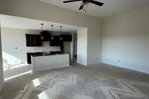 202 Farmland Circle, Perry, GA 31069 - Photo 5