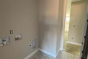 204 Farmland Circle, Perry, GA 31069 - Photo 5