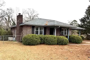 290 W Valley Dr, Fort Valley, GA 31030 - Photo 3