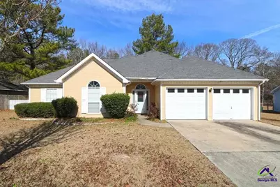 107 Woodfield Drive, Warner Robins, GA 31088 - Photo 1