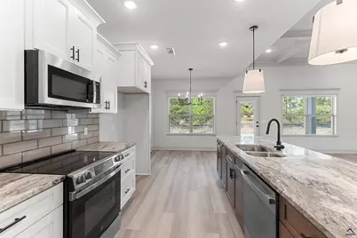 126 Early Drive, Byron, GA 31008 - Photo 21