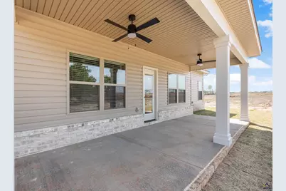 126 Early Drive, Byron, GA 31008 - Photo 43