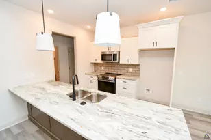 126 Early Dr, Byron, GA 31008 - Photo 9