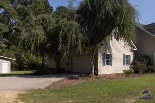 1513 Columbus Hwy, Hawkinsville, GA 31036 - Photo 11