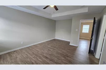 202 Chadwyck Circle, Bonaire, GA 31005 - Photo 11