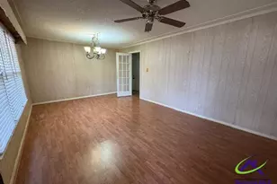 309 N Pleasant Hill, Warner Robins, GA 31093 - Photo 11