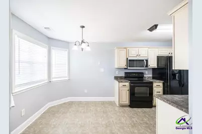 113 Cedarland, Warner Robins, GA 31088 - Photo 13